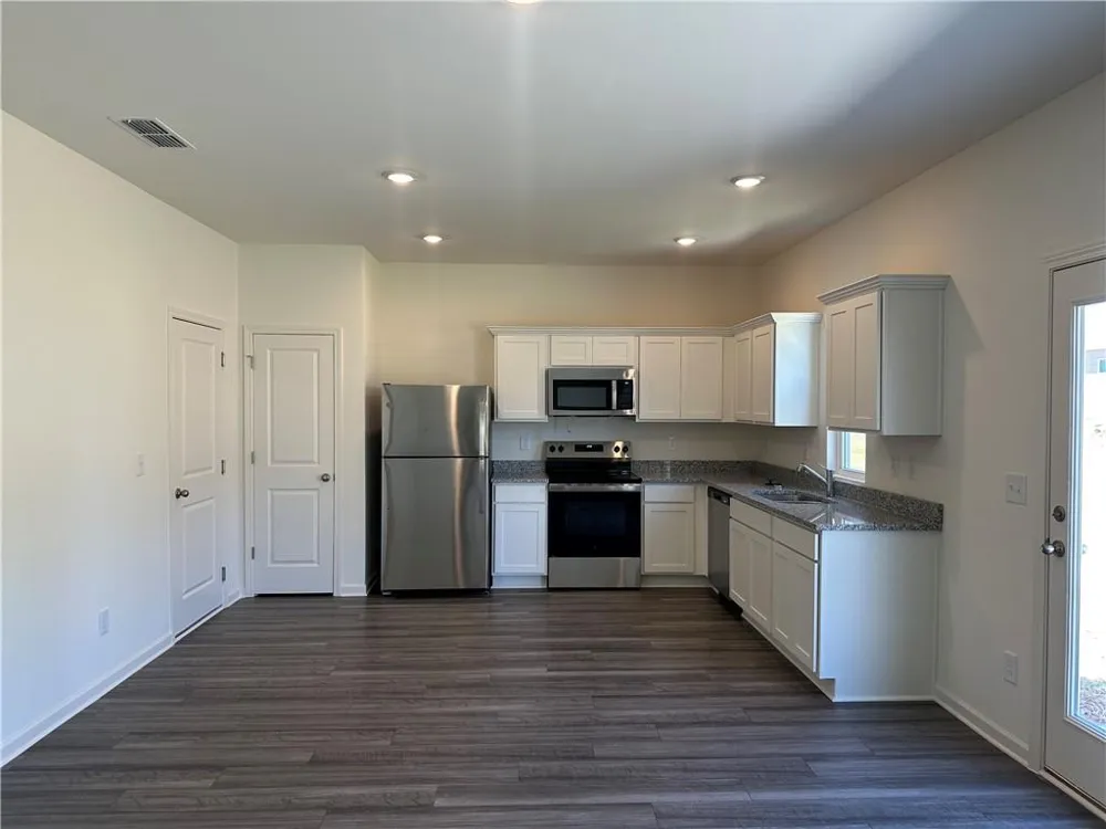 9 Norwalk Lane Dallas, GA 30157