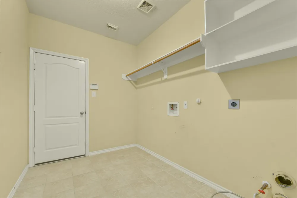 2221 Silvercreek Court Deer Park, TX 77536