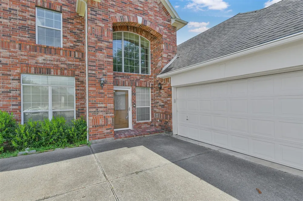 2221 Silvercreek Court Deer Park, TX 77536