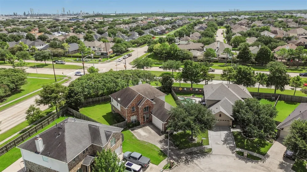 2221 Silvercreek Court Deer Park, TX 77536