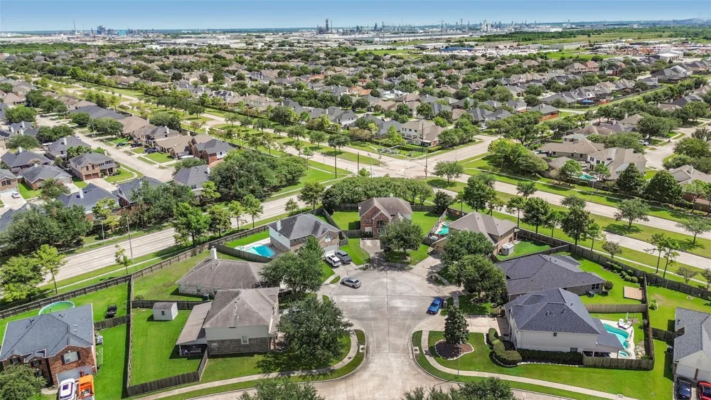 2221 Silvercreek Court Deer Park, TX 77536