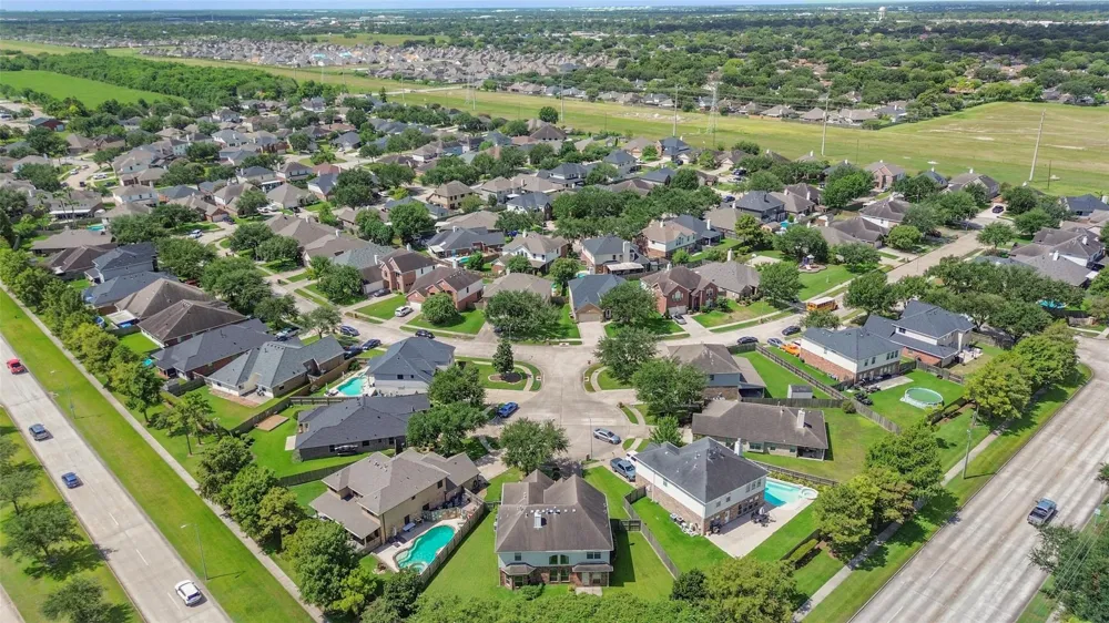 2221 Silvercreek Court Deer Park, TX 77536