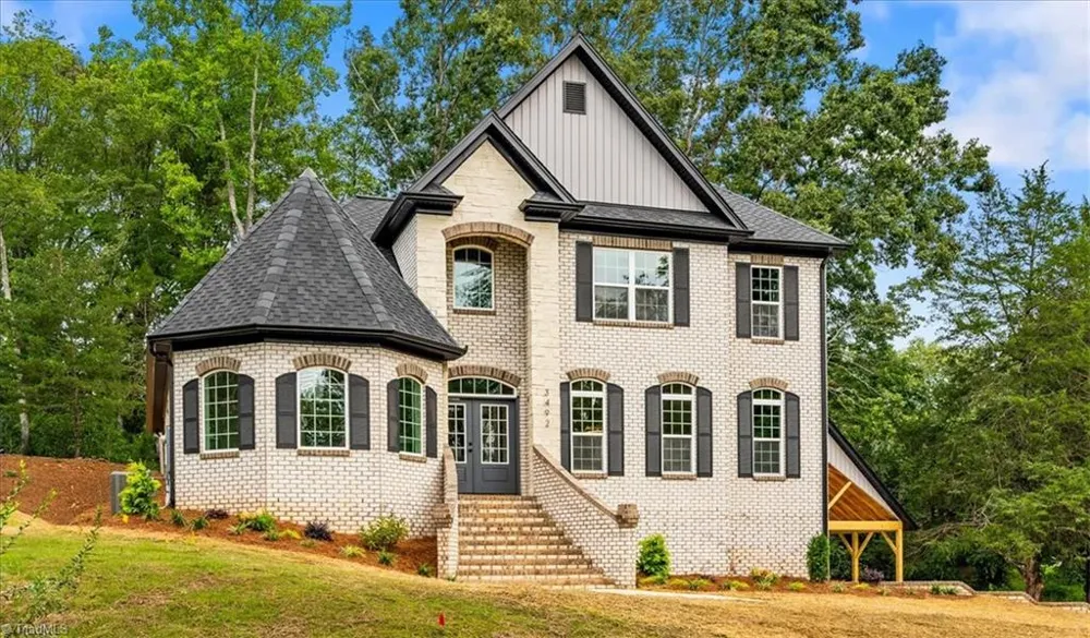 3492 Waterway Drive Pfafftown, NC 27040