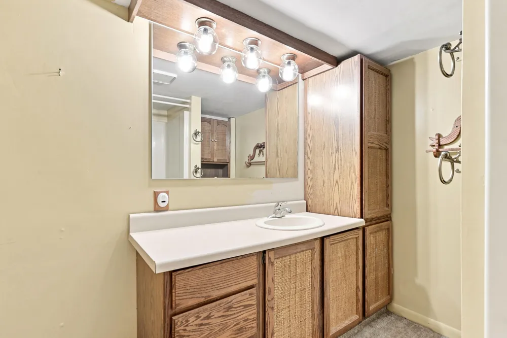 18934 Hillview Boulevard Chippewa Township, MI 49305