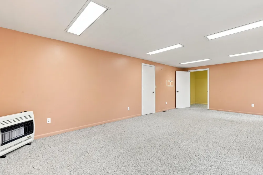 18934 Hillview Boulevard Chippewa Township, MI 49305