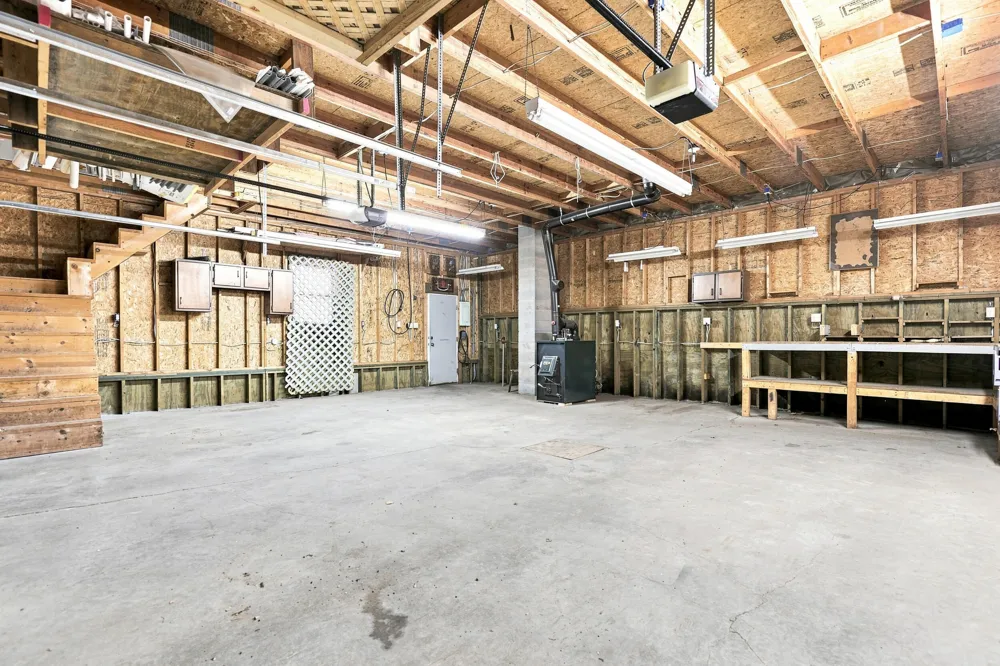 18934 Hillview Boulevard Chippewa Township, MI 49305