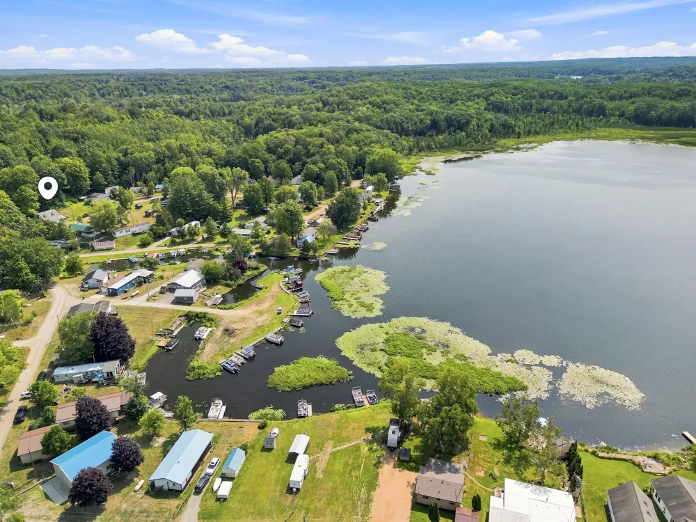 18934 Hillview Boulevard Chippewa Township, MI 49305