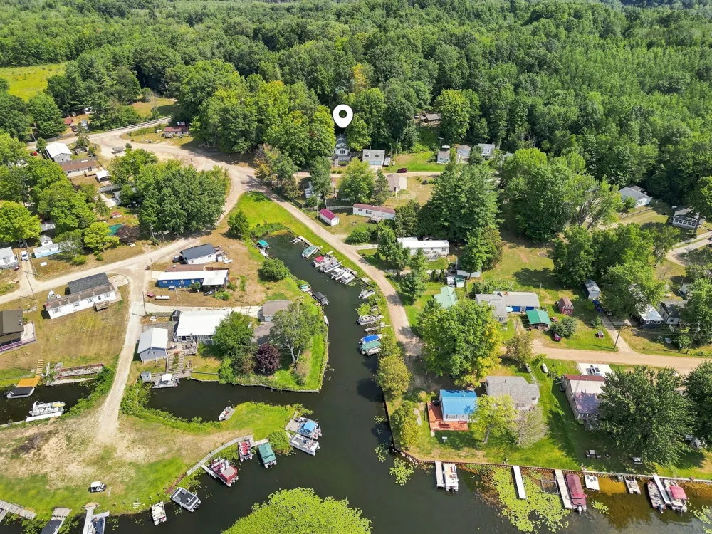 18934 Hillview Boulevard Chippewa Township, MI 49305