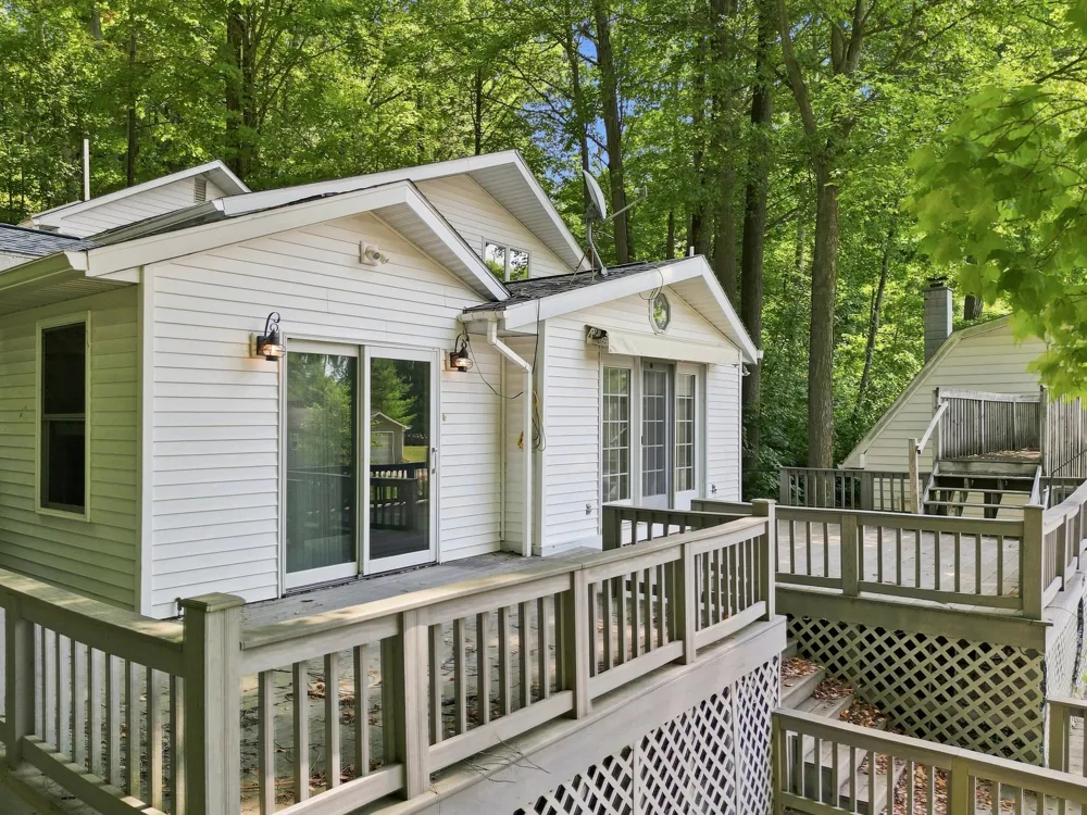 18934 Hillview Boulevard Chippewa Township, MI 49305