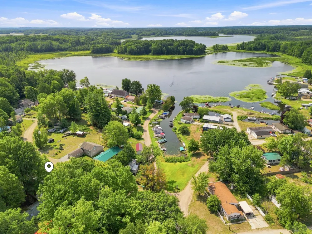 18934 Hillview Boulevard Chippewa Township, MI 49305