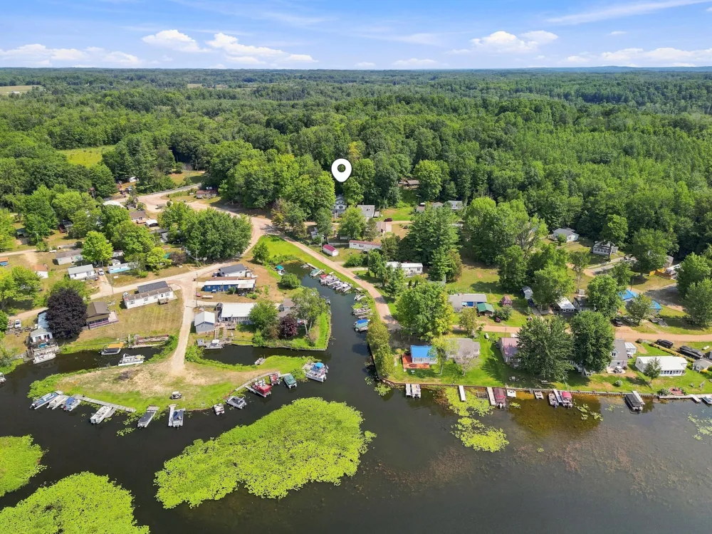 18934 Hillview Boulevard Chippewa Township, MI 49305