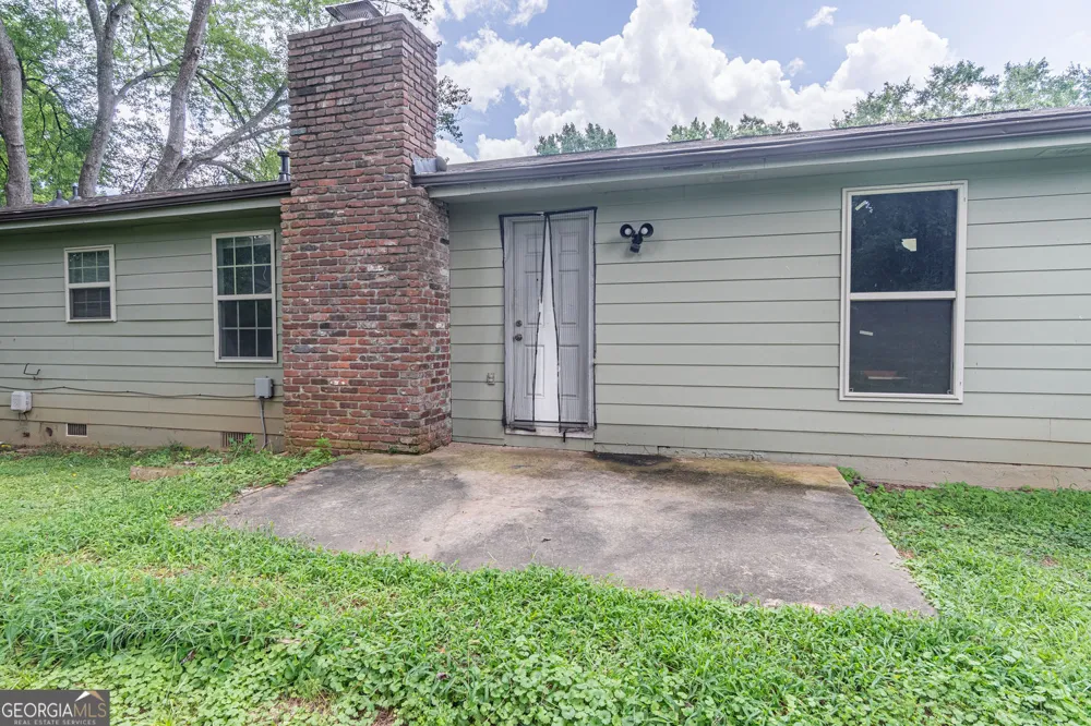 950 Doeskin DR NW Conyers, GA 30012
