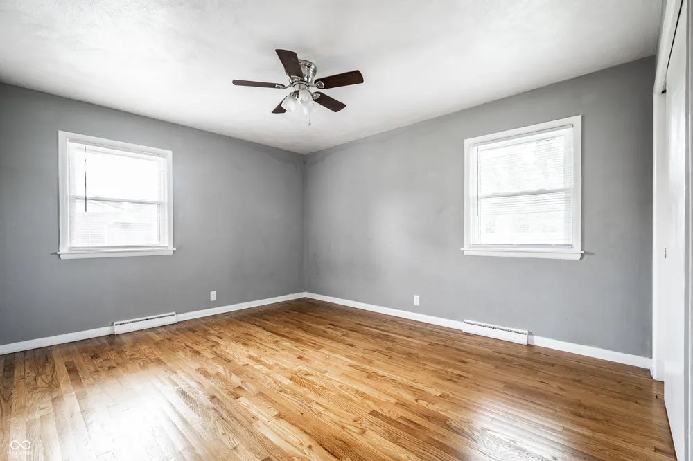 1015 Elizabeth Lane Terre Haute, IN 47802