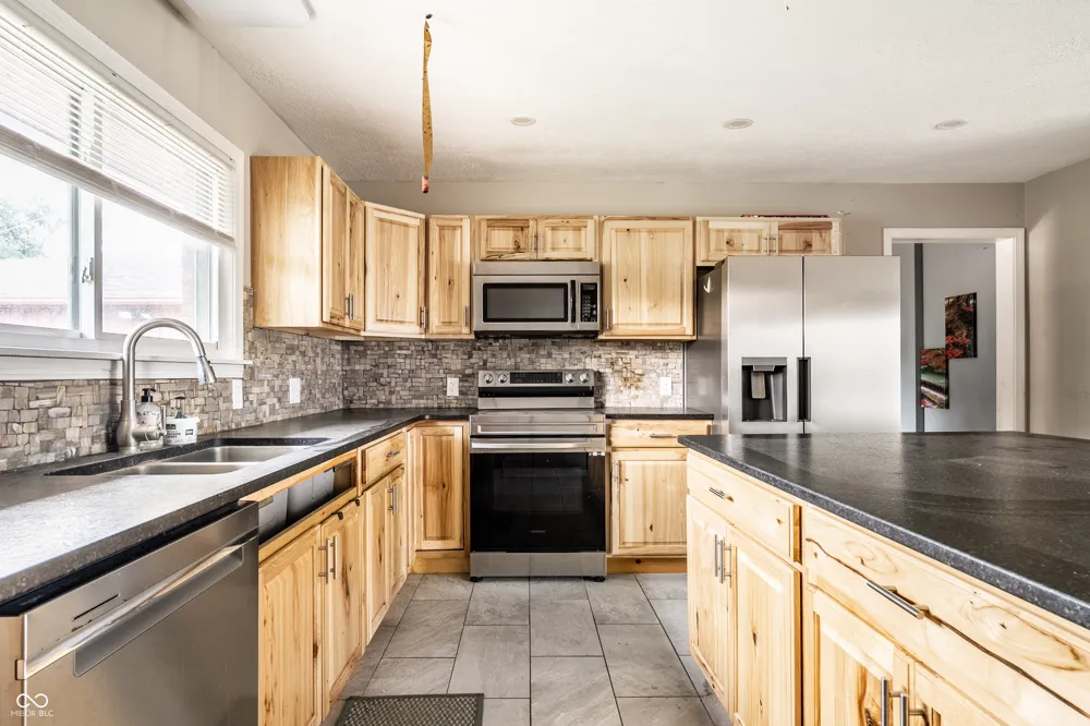 1015 Elizabeth Lane Terre Haute, IN 47802