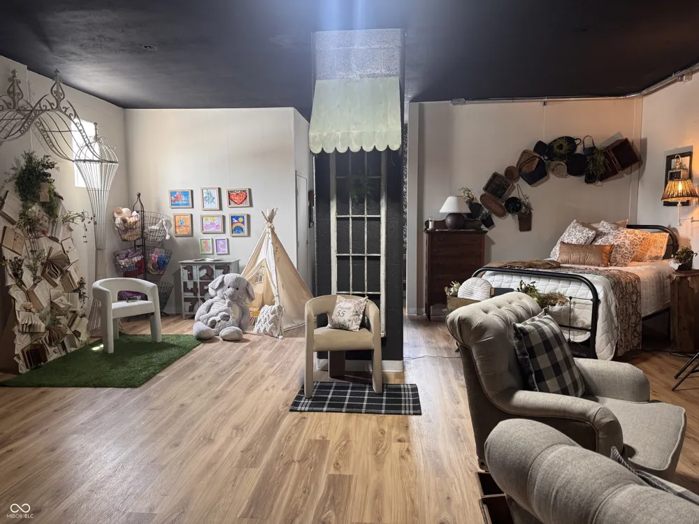 343 Washington Street Hope, IN 47246