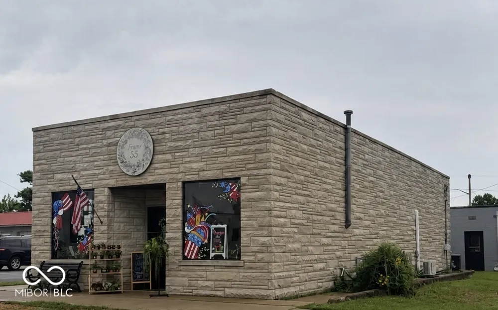 343 Washington Street Hope, IN 47246