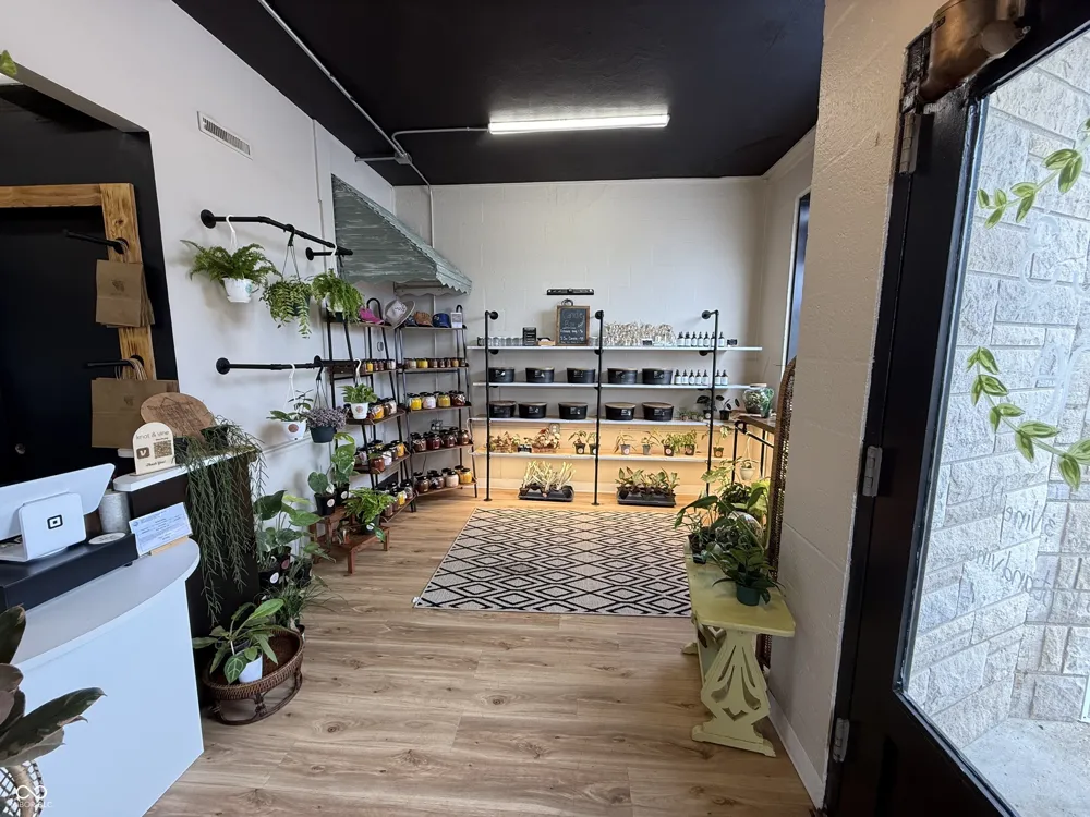343 Washington Street Hope, IN 47246