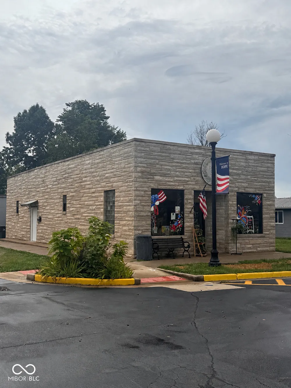 343 Washington Street Hope, IN 47246