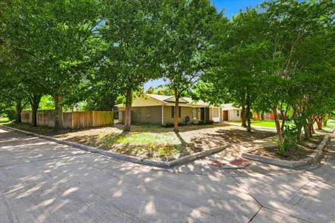 2129 Diane Drive