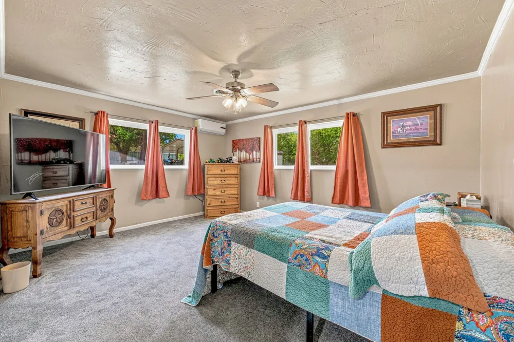 816 S Texas Street De Leon, TX 76444