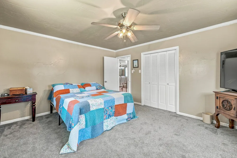 816 S Texas Street De Leon, TX 76444