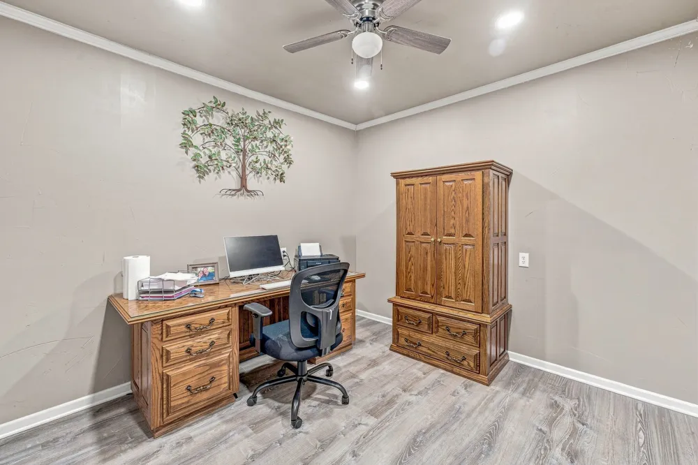 816 S Texas Street De Leon, TX 76444