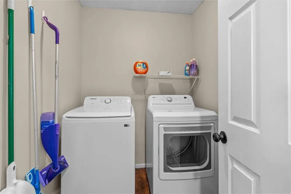 101 Mallard Ln Carrollton, GA 30117