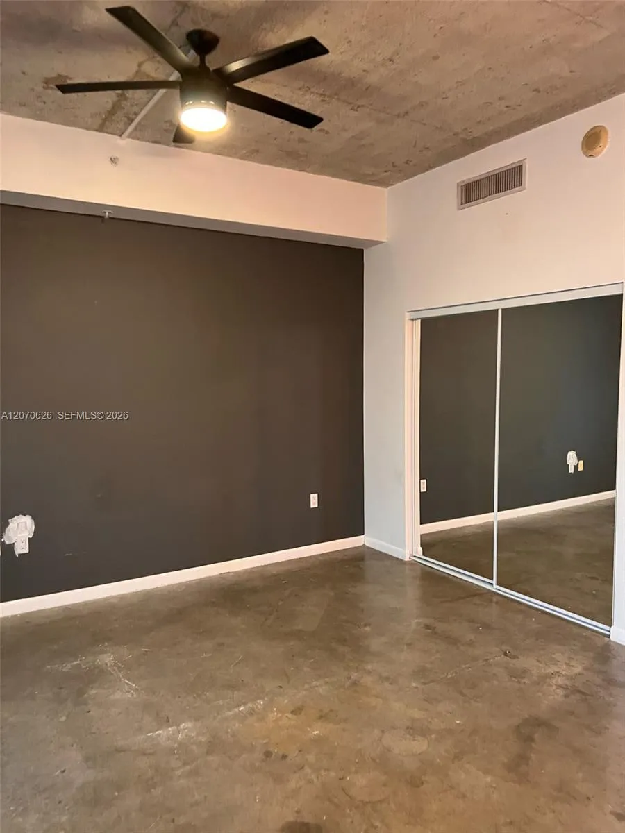 133 NE 2nd Ave #2411 Miami, FL 33132