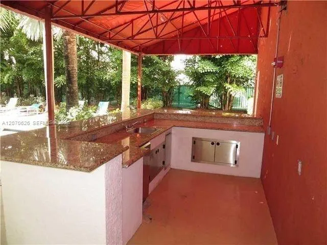 133 NE 2nd Ave #2411 Miami, FL 33132
