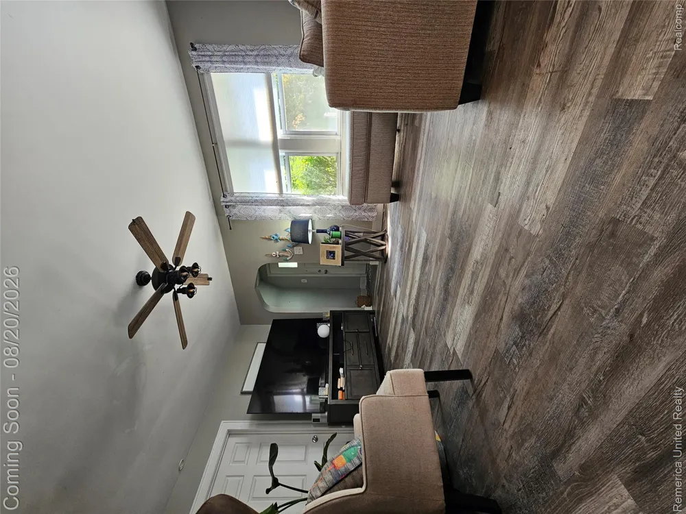 1608 S Lincoln Street Bay City City, MI 48708
