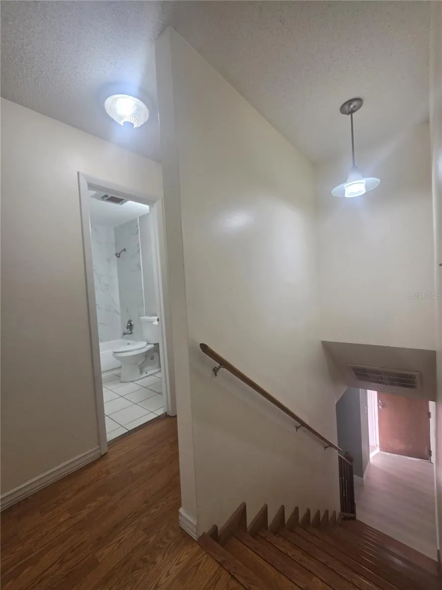 7605 PASA DOBLES COURT Tampa, FL 33615