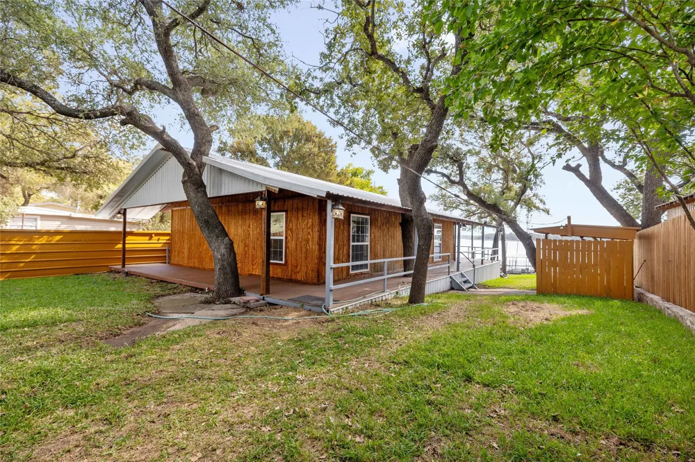 4010 Seneca Circle May, TX 76857