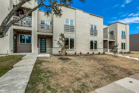 9471 Timberleaf Drive