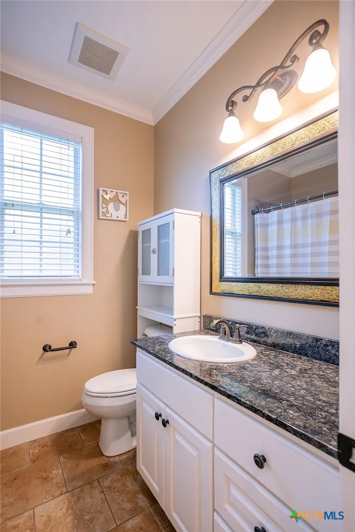 226 Sirocco Drive Victoria, TX 77904