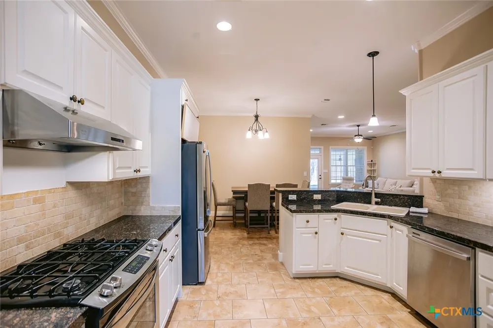 226 Sirocco Drive Victoria, TX 77904