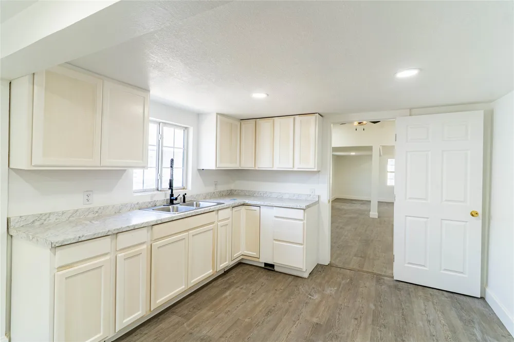 508 E 3rd Avenue Bristow, OK 74010
