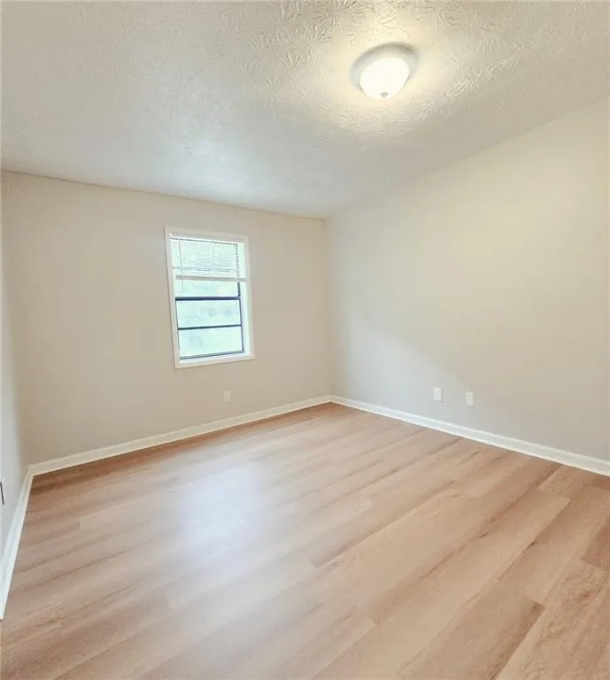 2633 Seneca Trail Duluth, GA 30096