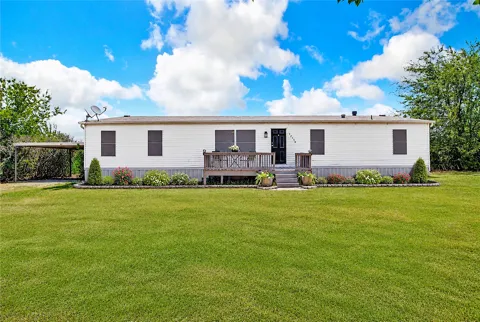 12156 Thistle Lane