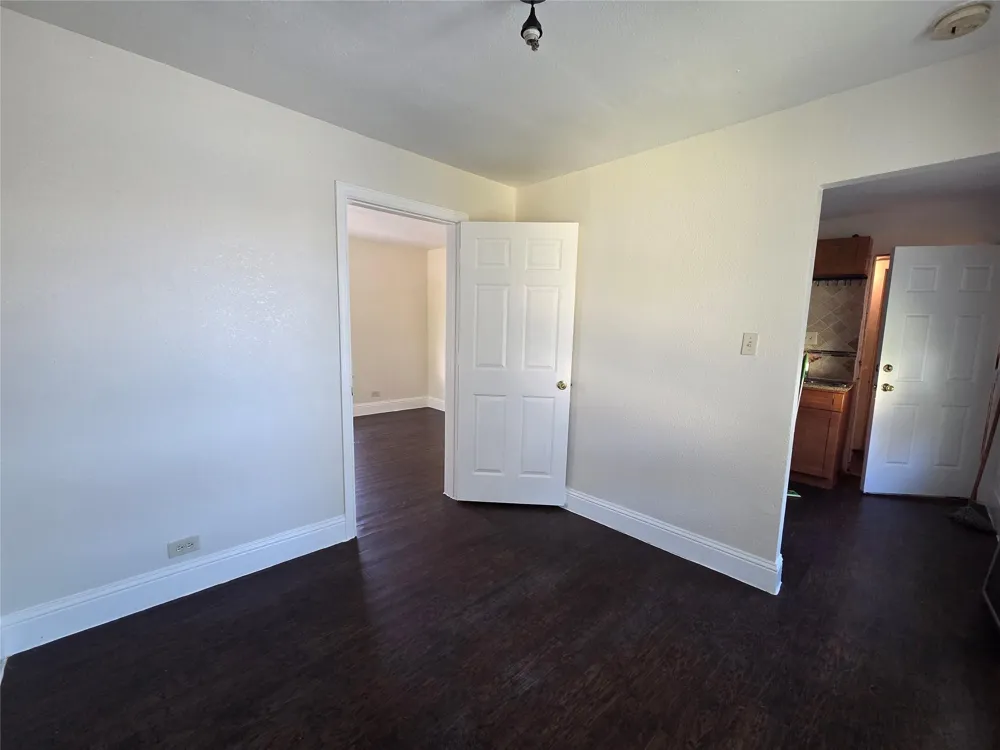 302 71 St Street Houston, TX 77011