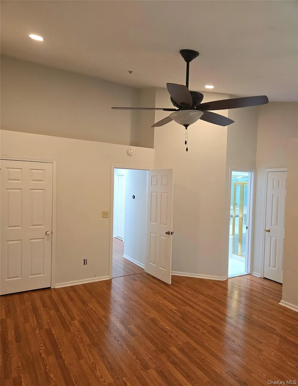 1506 Pondcrest Lane White Plains, NY 10607