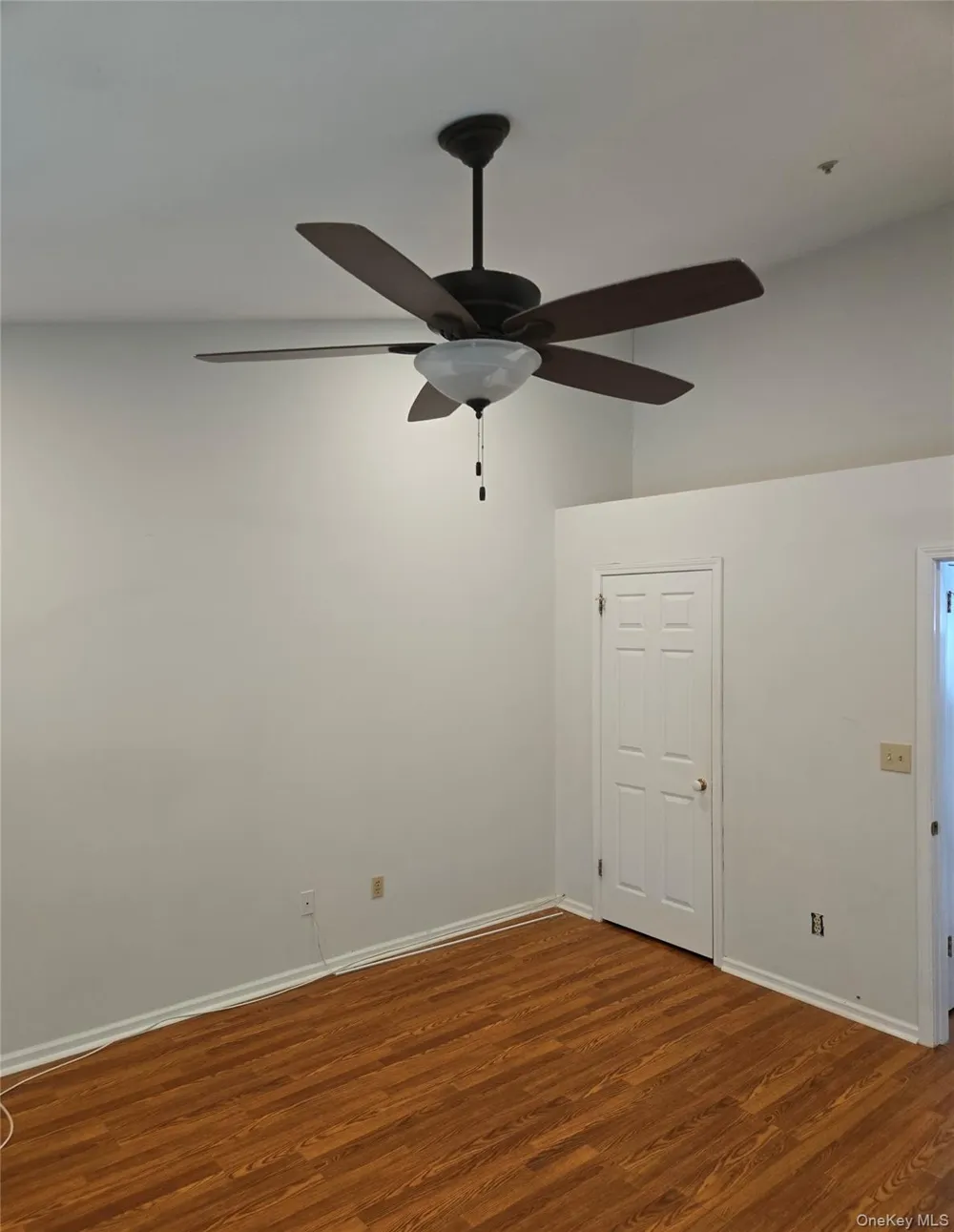 1506 Pondcrest Lane White Plains, NY 10607