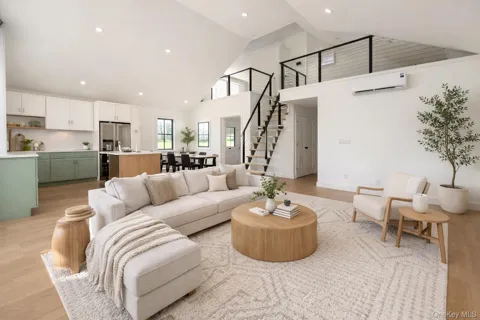 119 Bakertown Road