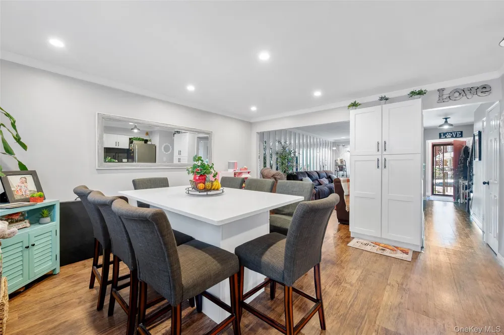 6991 Caldwell Avenue Maspeth, NY 11378
