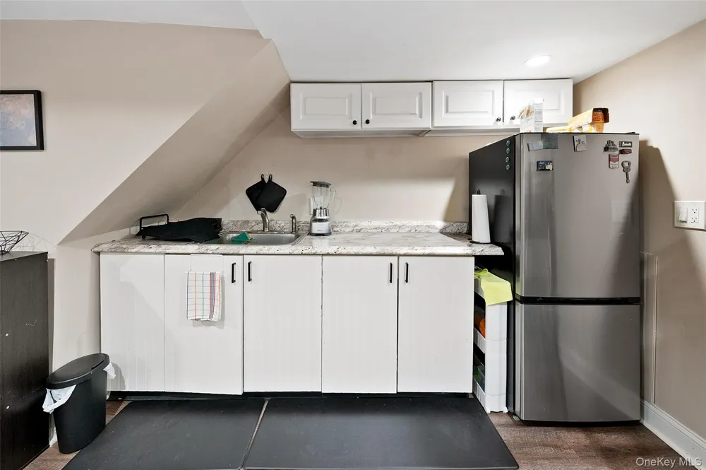 6991 Caldwell Avenue Maspeth, NY 11378
