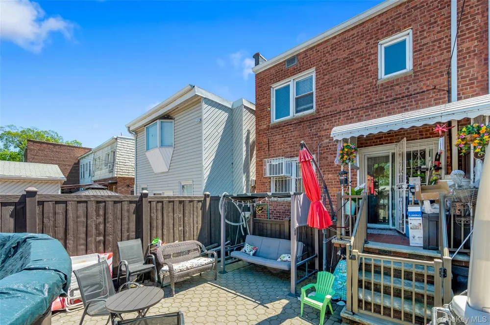 6991 Caldwell Avenue Maspeth, NY 11378