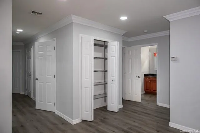 26 Neal #26 South Setauket, NY 11720