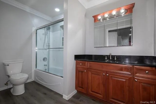 26 Neal #26 South Setauket, NY 11720