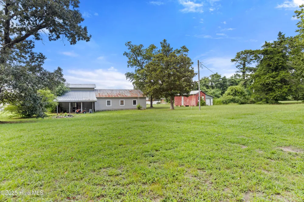 653 Seth Turner Road Albertson, NC 28508