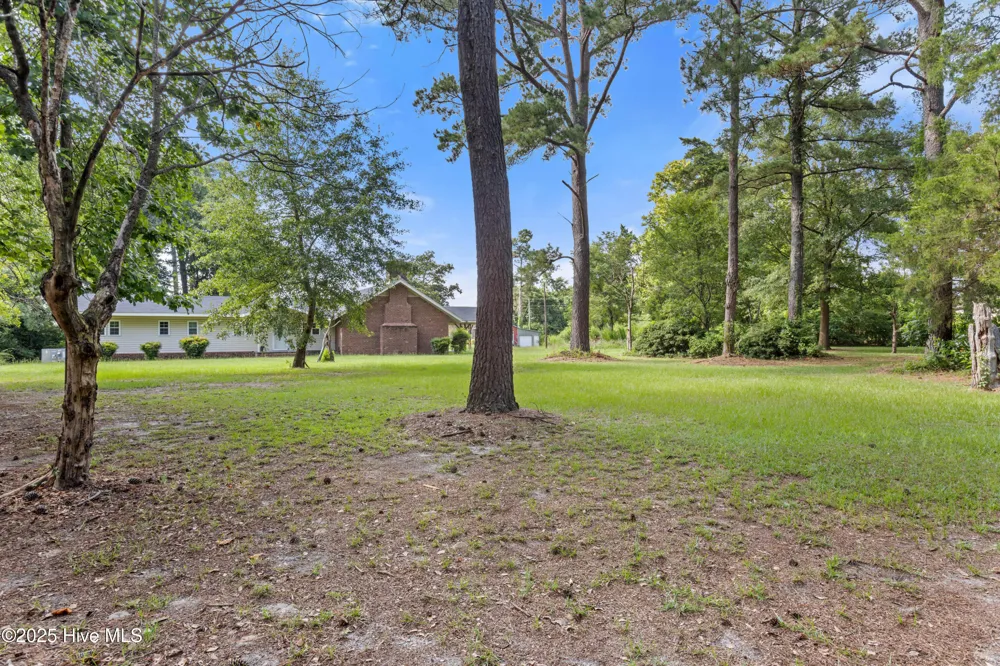653 Seth Turner Road Albertson, NC 28508