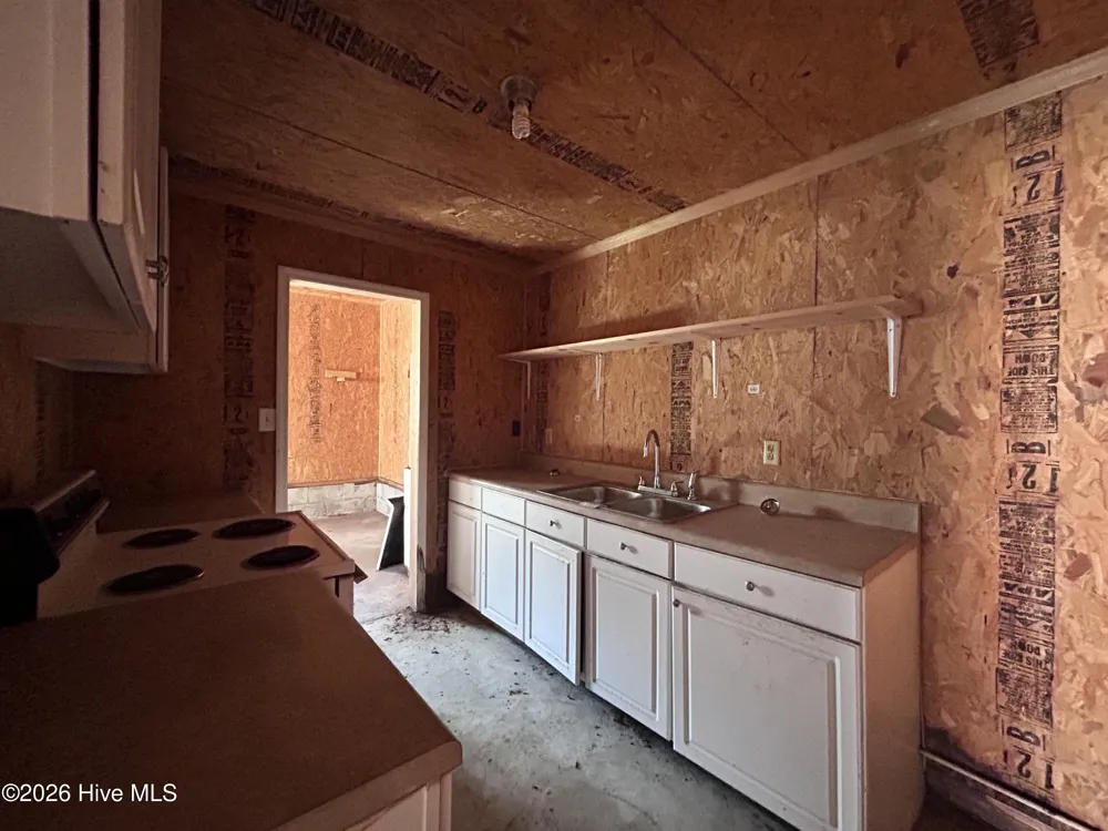 653 Seth Turner Road Albertson, NC 28508